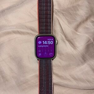 Apple Watch Series 8 (GPS + Cellular)